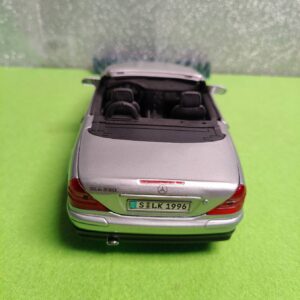 Miniatura 5 per Maisto 1/18 Mercedes Benz SLK 230 - Vintage Model Car Auto Modellino