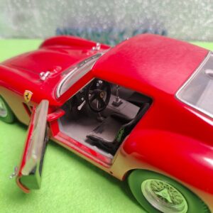 Miniatura 3 per Mattel 1998 Ferrari 250 GTO 1/18 - Vintage Model Car Auto Modellino