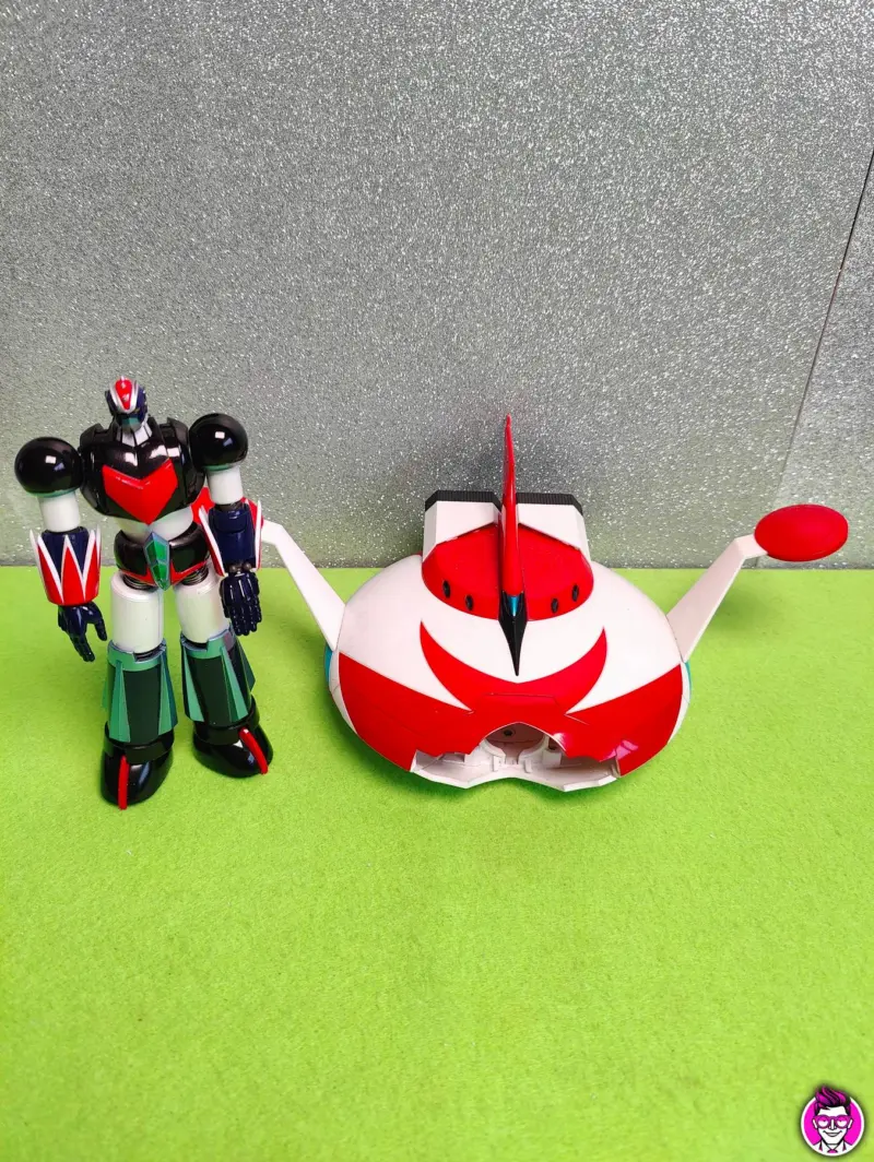 Bandai - Super Robot Chogokin - UFO Robo Grendizer & Spazer Action Figure - Vista 1