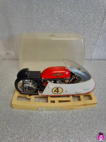 Reperto originale Protar Kit Gilera 500 - Vintage Model Moto Modellino - Condizioni USATO CIB