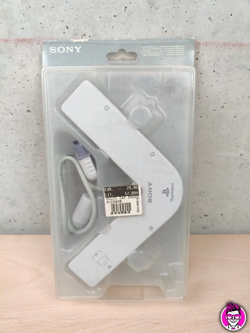 Sony Multitap - PlayStation - Vista 1