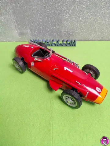 Reperto originale Maserati 250 F Tonka Polistil 1/16 - Model Car Macchina Modellino - Condizioni USATO — LOOSE CIB