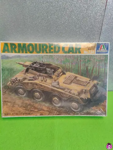 Reperto originale Italeri SD. KFZ. 234/3 - Model Car Macchina Modellino - Condizioni NUOVO / SIGILLATO CIB